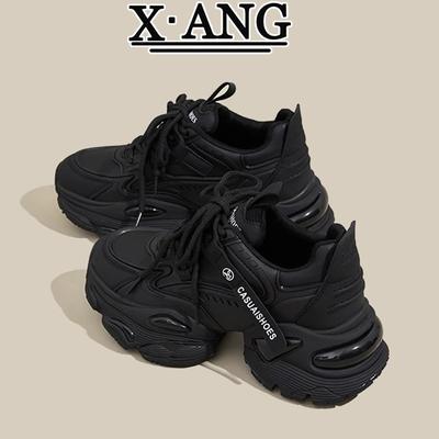 Папины кроссовки кожаные с внутренней высотой, увеличивающей рост, женская обувь 2025 весна новая универсальная легкая повседневная спортивная обувь на толстой подошве женская