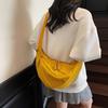 2025 Autumn New Casual Messenger Bag Women Commuter Large Capacity Fashion Sports Dumpling Bag Going Out Shoulder Bag
