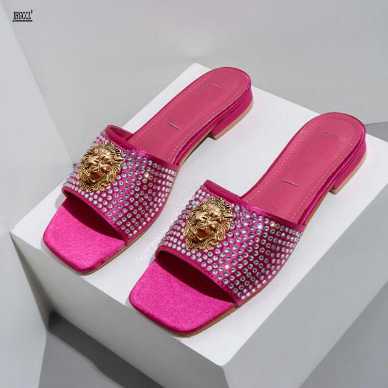 Модные женские шлепанцы высокого класса с бриллиантами, розово-красные, с открытым носком и задником, крутые шлепанцы с львиной головой, шлепанцы со стразами, набор с цепочкой-сумкой B9