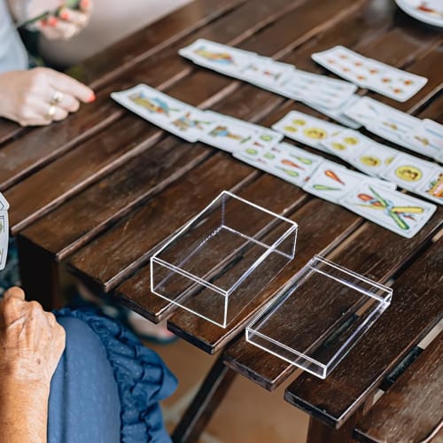 Коробка для хранения игральных карт, Прямоугольный дисплейный кейс для колод, Коробка-держатель для игральных карт для коллекционных и игровых карт