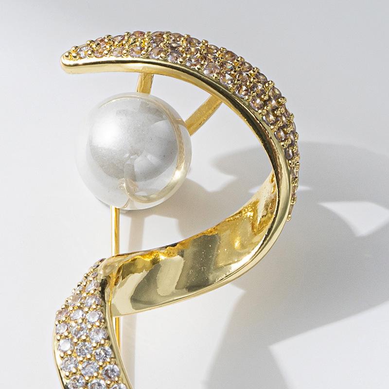 Senior Brooches Flower Leaf Brooch Pins for Women Suit Pendant Fashion Brooches Jewelry