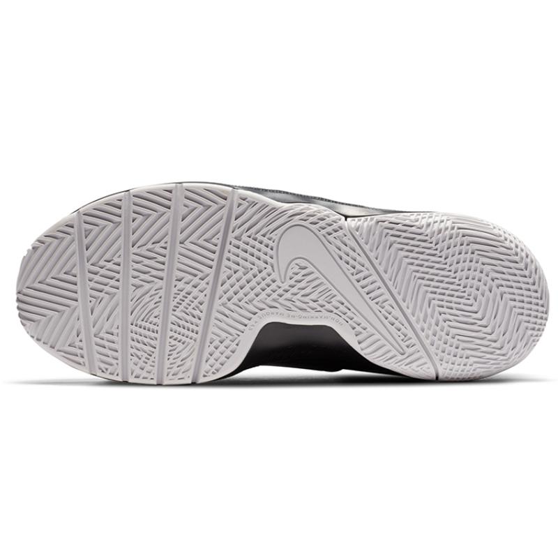 Nike Team Hustle D 8 Black GS Sneakers 881941-001