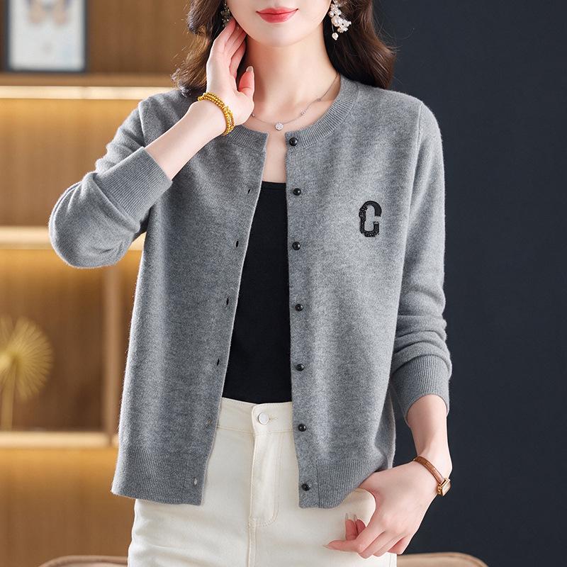 Women's Pure Wool Knitted Cardigan: Round Neck, Slimming, Autumn/Winter Loose Fit Sweater