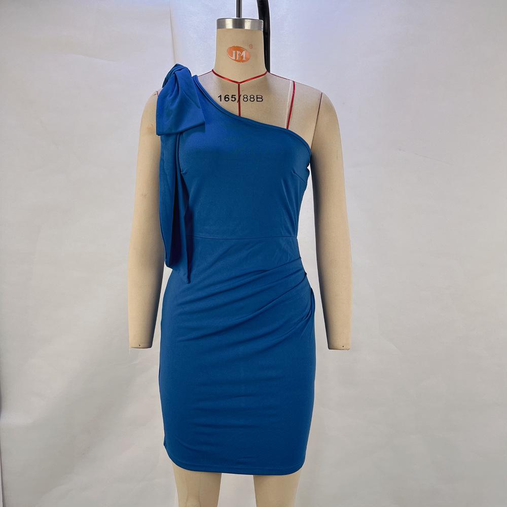 2024 Сексуальное платье с открытыми плечами и бантом на талии - европейский и американский стиль