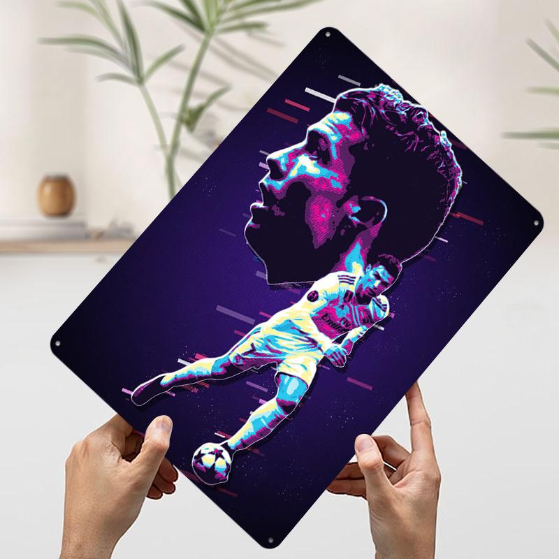 Cristiano Ronaldo Retro Art Tinplate Poster Customized Wall Art Vintage Metal Signs Retro Tin Plaque for Gamer Decoration Room