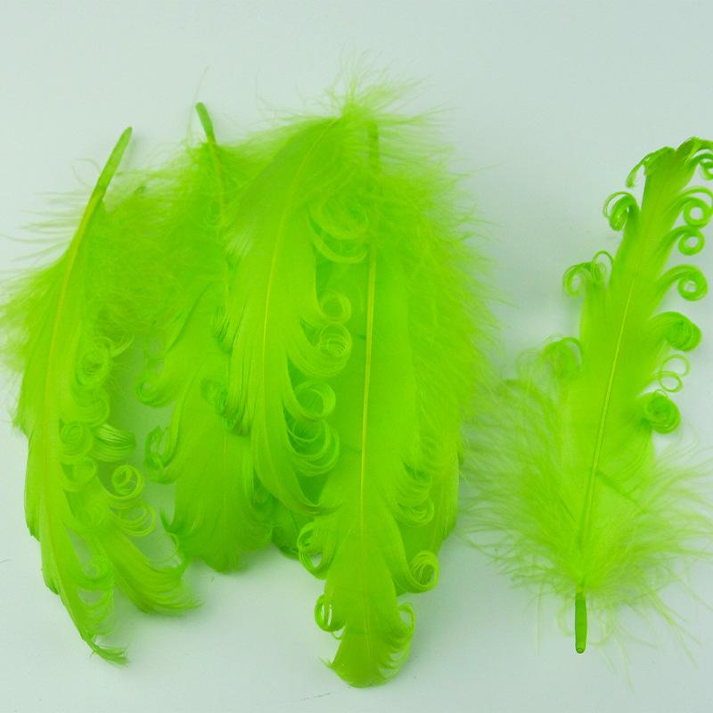 Аксессуары из белых больших вьющихся перьев своими руками для шляп, одежды и сумок