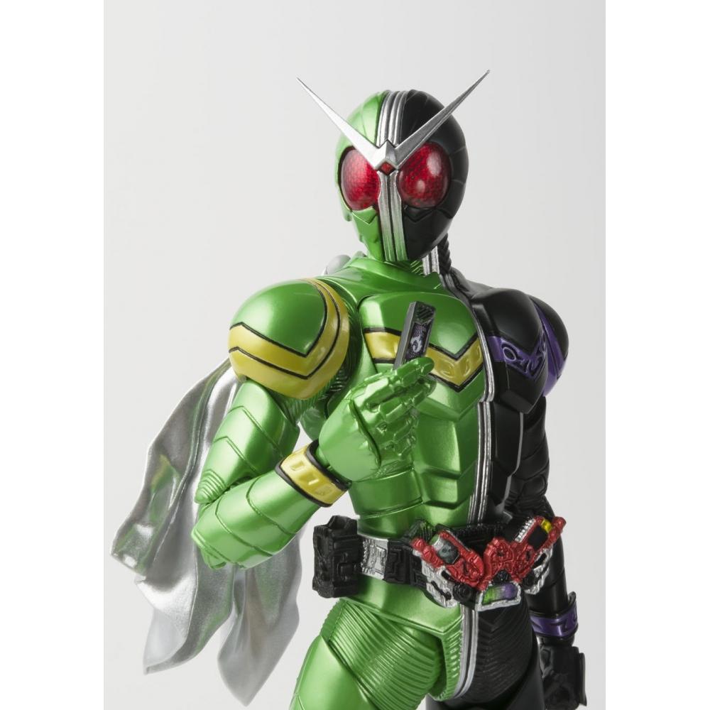 SHFiguarts (Синкочо Сейхо) Kamen Rider W Cyclone Joker прибл.. Подвижная фигура толщиной 145 мм, окрашенная в ПВХ и АБС-пластик