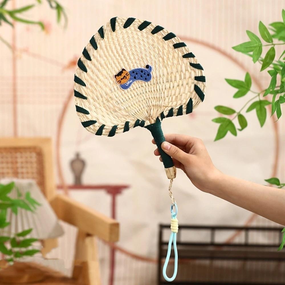 Animal Pattern Straw Woven Fan Handmade Handheld Fan Creative Decorative Fan Home Decoration