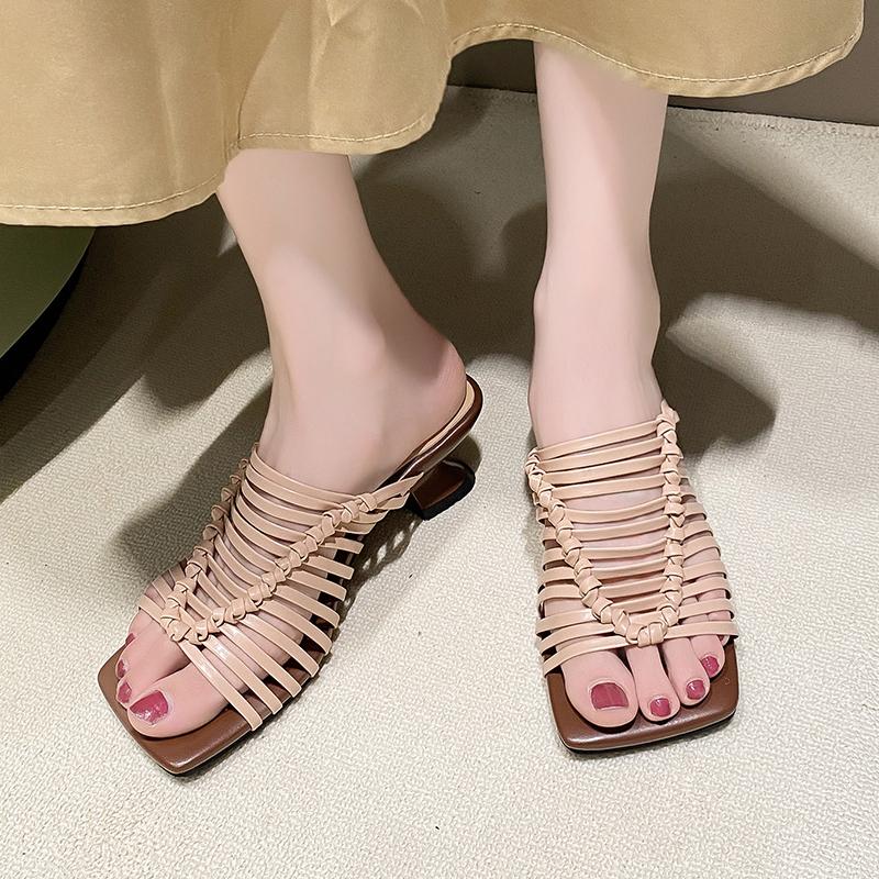 Мода Новые летние каникулы Стиль плетения женские тапочки мода квадратный носок толстый каблук дамы уличное платье пляжные шлепанцы