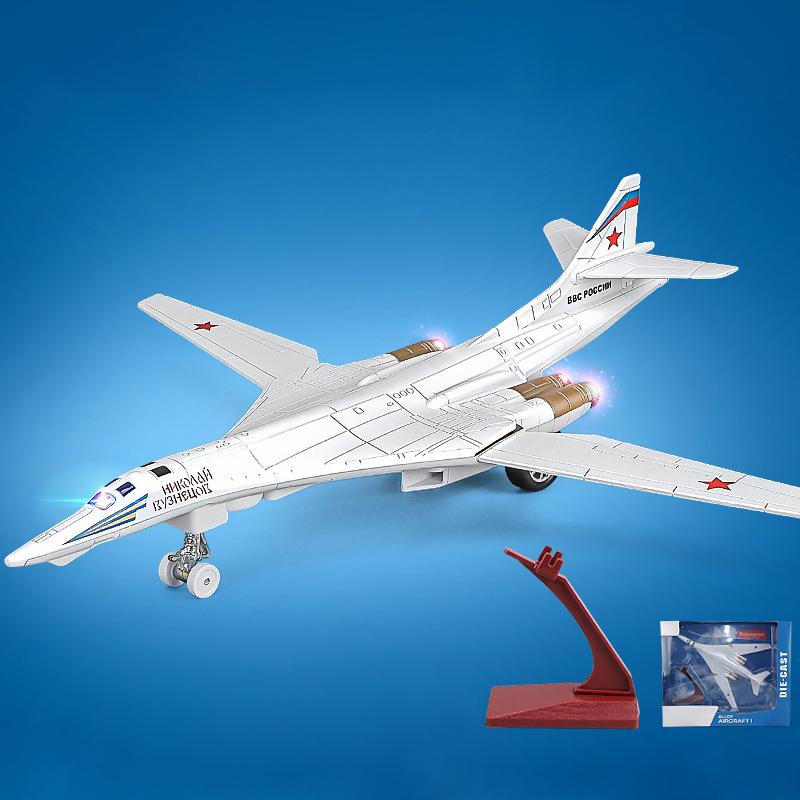 1:200 Стратегический бомбардировщик Ту-160 Блэкджек Белый лебедь Сплав Металл Литье под давлением Модель самолета Настольные игрушки для помещений Модные игрушки Украшения Декор