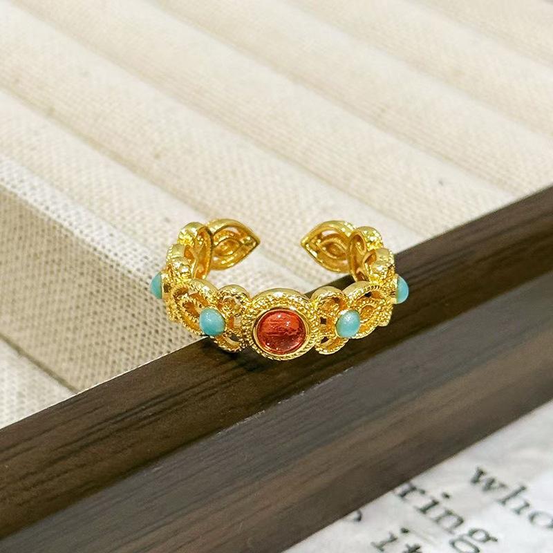 Classical Hollow Flower Vine Pigeon Open Ring Medieval Vintage Temperament Color Treasure Personality Ring