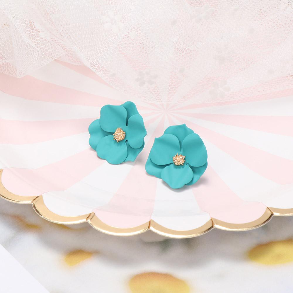 Lovely Classic Women Cute Girls Flower Petal Ear Studs Earrings Jewelry Fashion Accessories