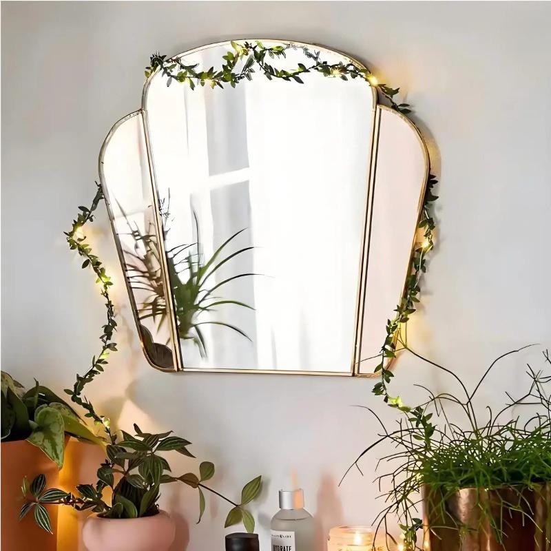 Christmas Decoration Artificial Garland LED String Lights Simulated Green Leaf Tree Vines Suitable for Holiday DIY Handmade Decoration Battery Powered