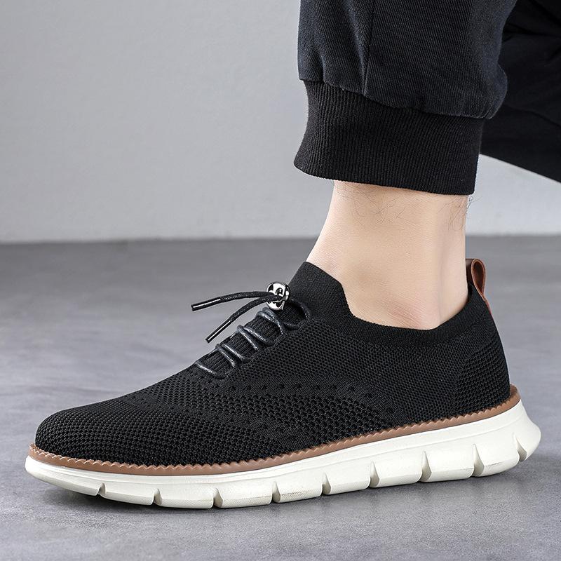 Casual shoes men's breathable fly-woven large-size sneakers