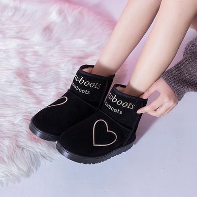 Модные плоские зимние ботинки для женщин Зимние с круглым носком на флисовой подкладке Женская обувь Тренд 2025 Утепленные дизайнерские роскошные плюшевые ботильоны по акции