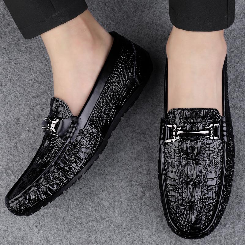 Fashion Elegantes Slip-on Mens Leather Shoes Comfy Casual Male Shoes Soft Non-slip Men Loafers Breathable Driving Moccasin Boat Flats