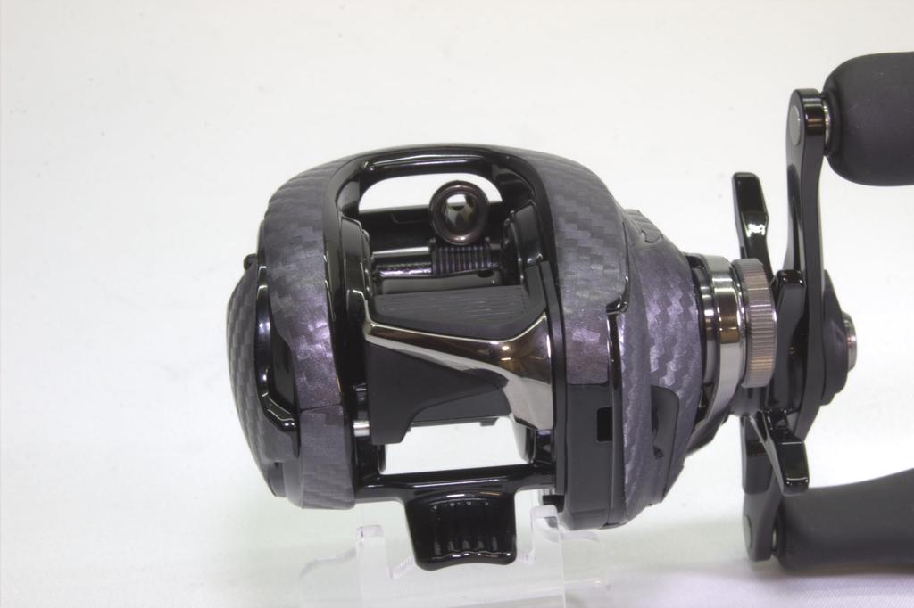 Пользовательская наклейка для YOROI 24 Metanium DC Baitcasting Защита от царапин SEAT.JP Катушка, (Серебристый, для правой руки)