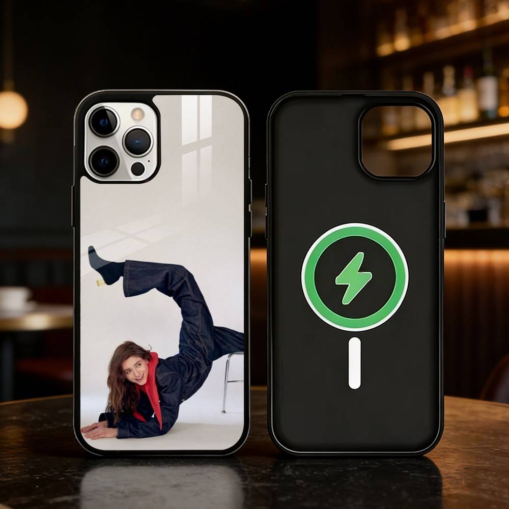 Retro Chic Vibe Natalia Dyer Phone Case For iPhone 17/16/15/14/13/12/Plus/Pro/Max for Magnetic Wireless Charging