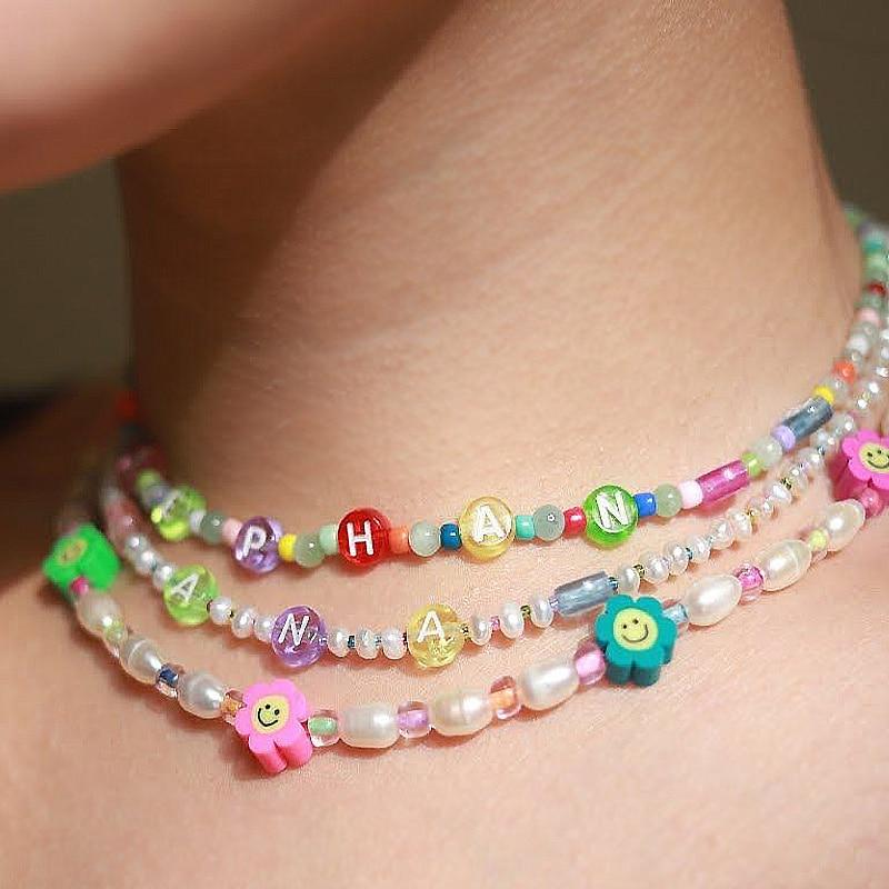 iF ME Ожерелье ярких цветов, цепочка из бисера, подарок для женщин, кулон с замком в виде звезды и Луны, ювелирное изделие, трендовое вечерние, креативное колье