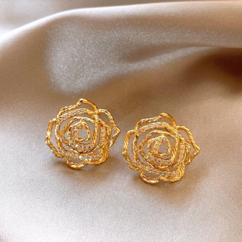 14k real gold electroplated zircon hollow flower earrings, stud earrings, exquisite earrings for women