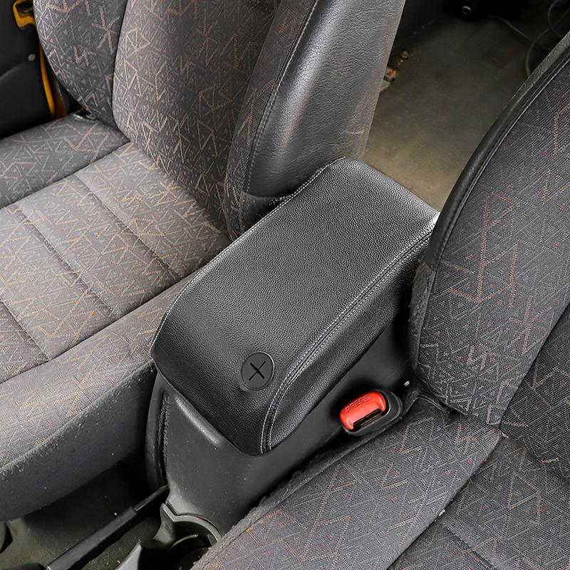 Защитный кожаный чехол на подлокотник с защитой от царапин для Jeep Wrangler TJ 1997-2006 Аксессуары для салона автомобиля