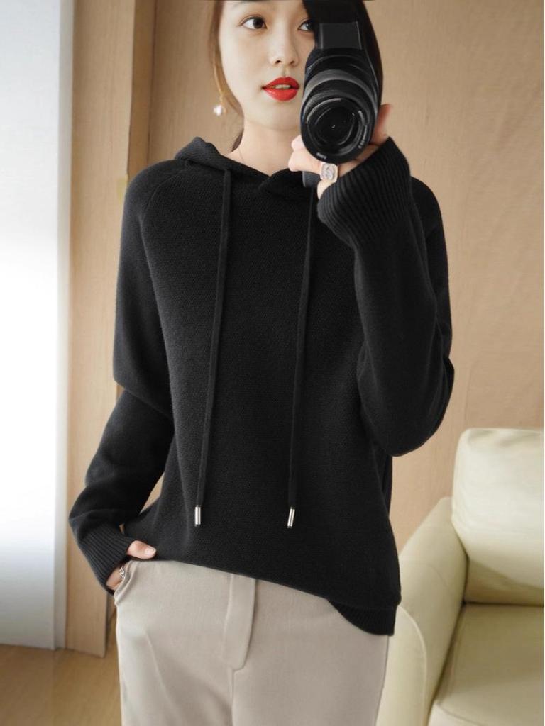2025 Autumn/Winter Women's Hooded Knit Sweater - Long Sleeve, Solid Color, Loose Fit, Versatile Commuting Style