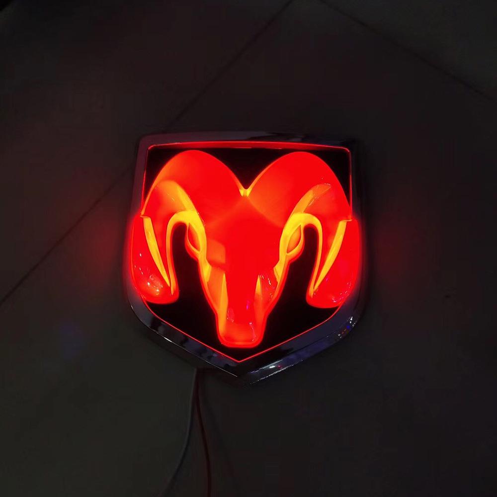Светодиодная эмблема на автомобиль для Dodge RAM 5D: 3D стереоскопическая решетка радиатора и подсветка задней двери
