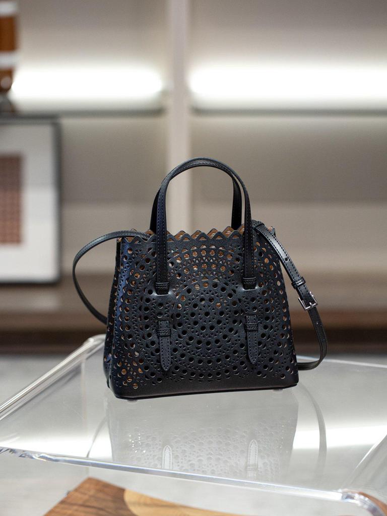 2024 Резная кожаная сумка-тоут: Mina женская сумка-мессенджер из коровьей кожи с одним плечом и полой корзиной