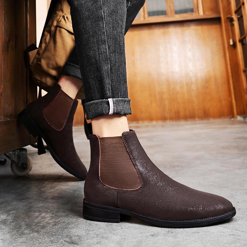 Мужские ботинки 2024 года Мужская обувь в британском стиле Износостойкие повседневные ботинки Классические высокие черные ботинки челси Мягкая теплая хлопковая обувь