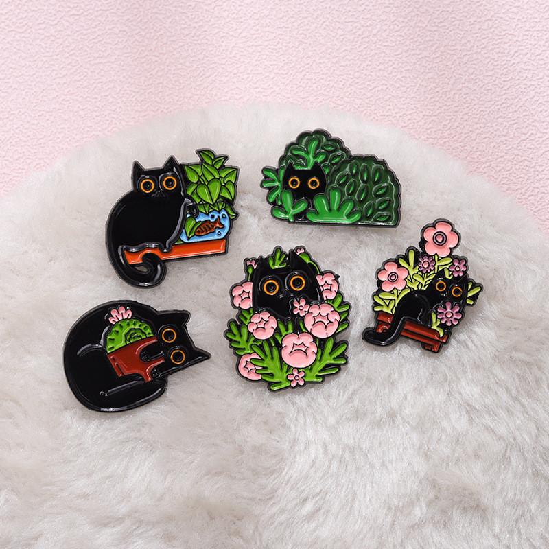 Adorable Cat And Flower Design Brooch Unique Alloy Badge Charming Gift For All