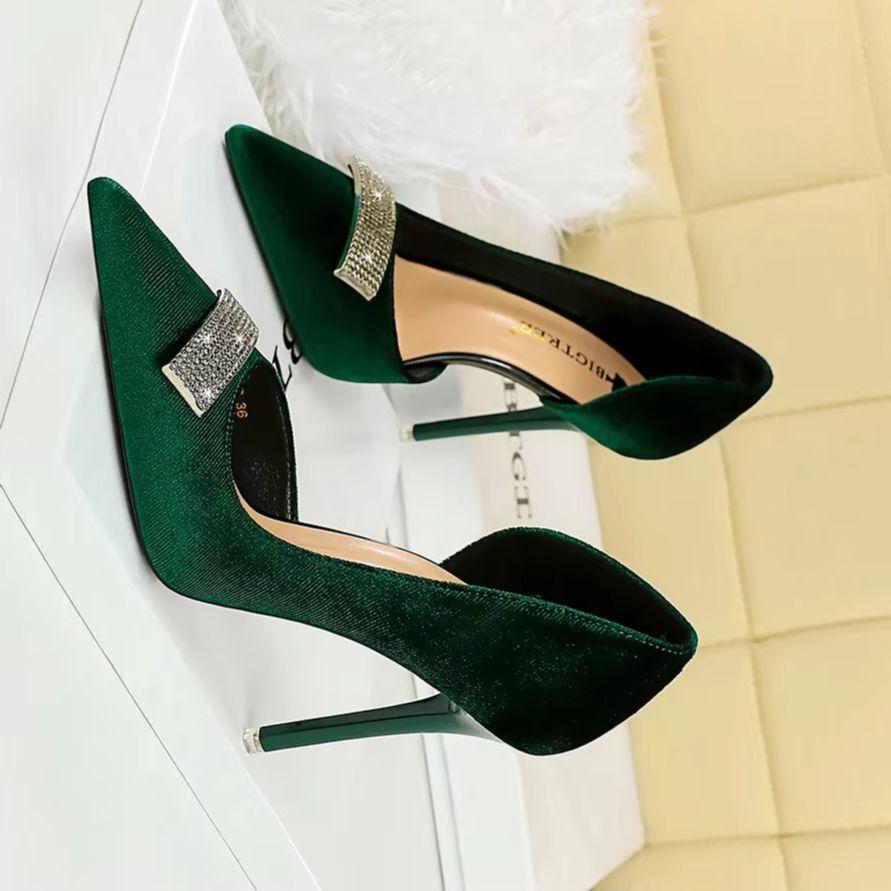 Fashion Women 10.5 Cm Heels Rhinestone Buckle Design Women Pumps Luxury and Noble Banquet Shoes Stiletto High Heels Women Shoes Fashion