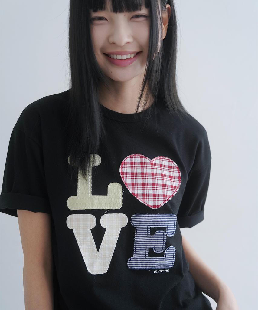 Mimdeowodeulobeu Футболка с патчами Hello World Love_Черная