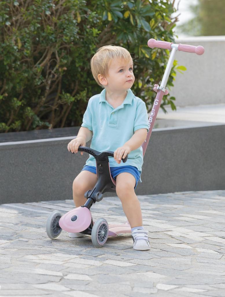 GLOBBER Kickboard для игр на открытом воздухе для детей, самокат Go Up ECO Berry WLGB694510