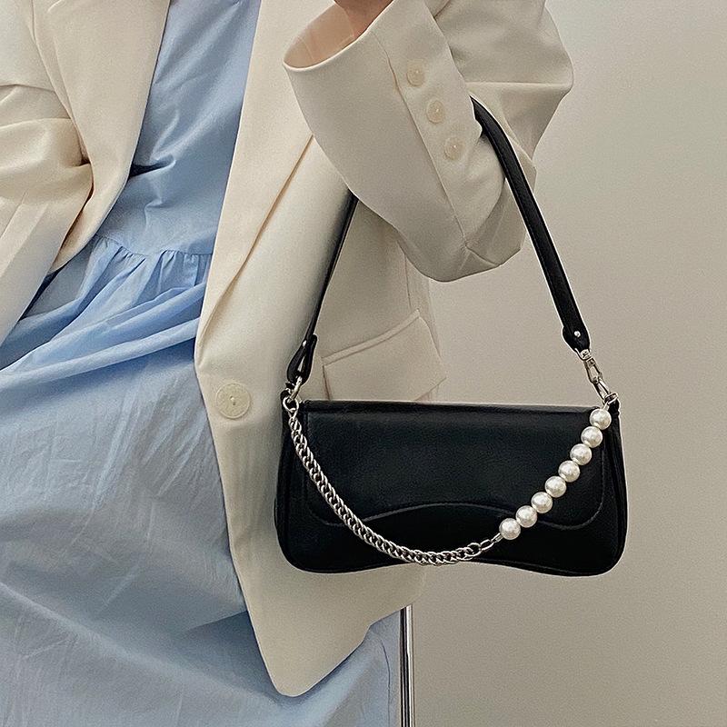 Design Underarm Bag For Women's Summer New PU Black Zipper Fashion Pearl Chain Versatile Single Shoulder Bag Handbag