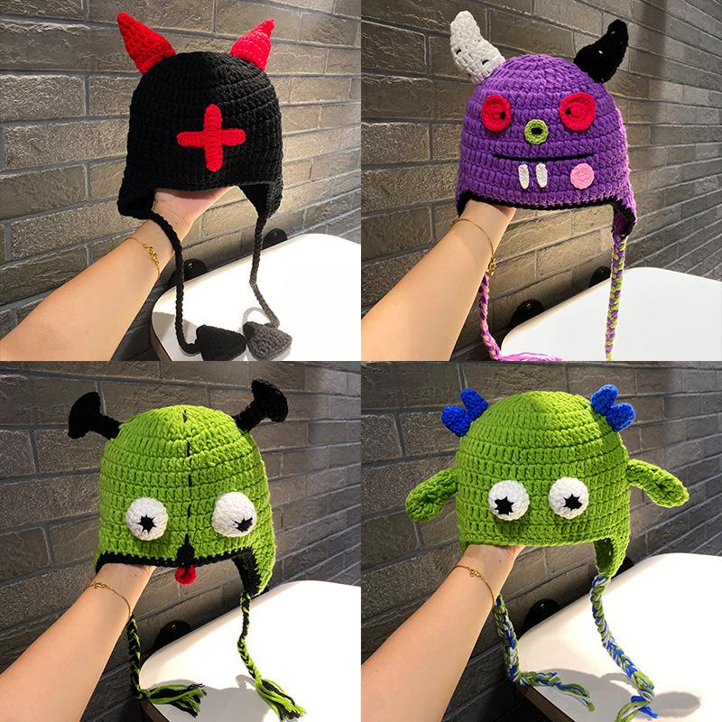 Autumn and winter new ruffian funny big-eyed Shrek knitted wool hat cute warm cartoon cute hat