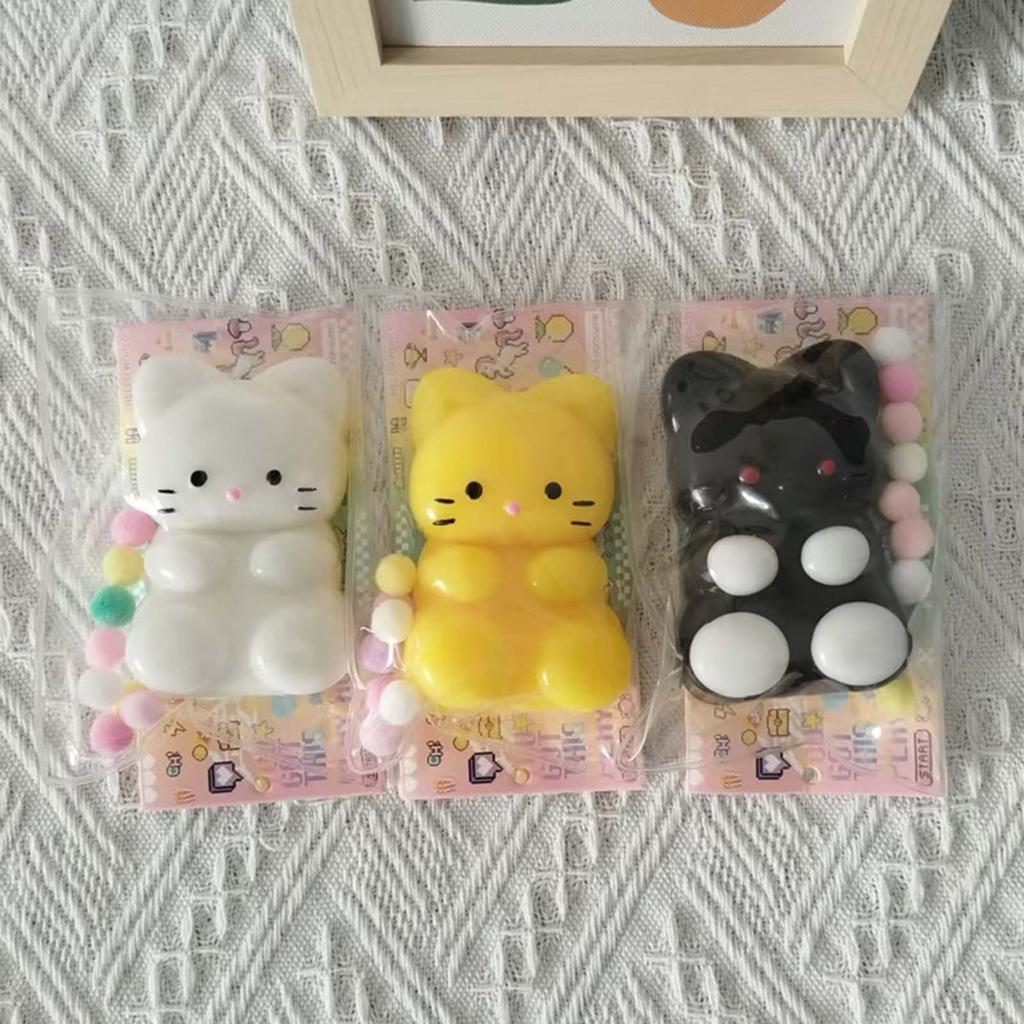 Кошачьи щипки забавны, чтобы выплеснуть стресс и милые игрушки для домашних животных