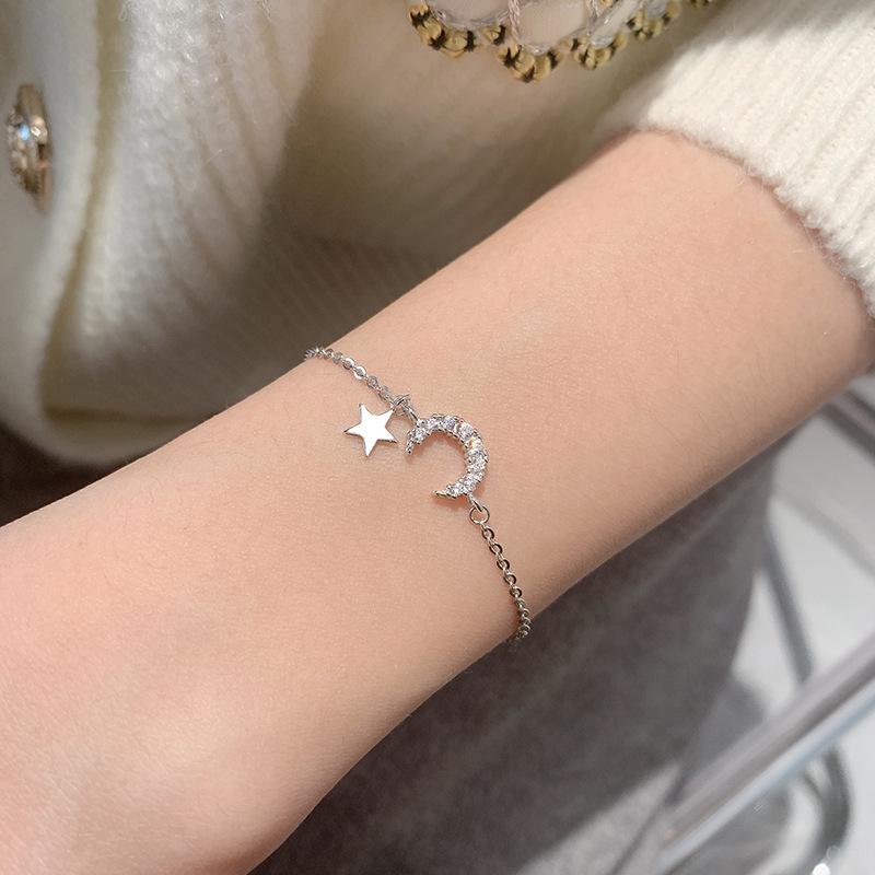 Star Moon Girlfriend Sweet Bracelet Girl Niche Cold Wind Design Advanced Sense Light Luxury