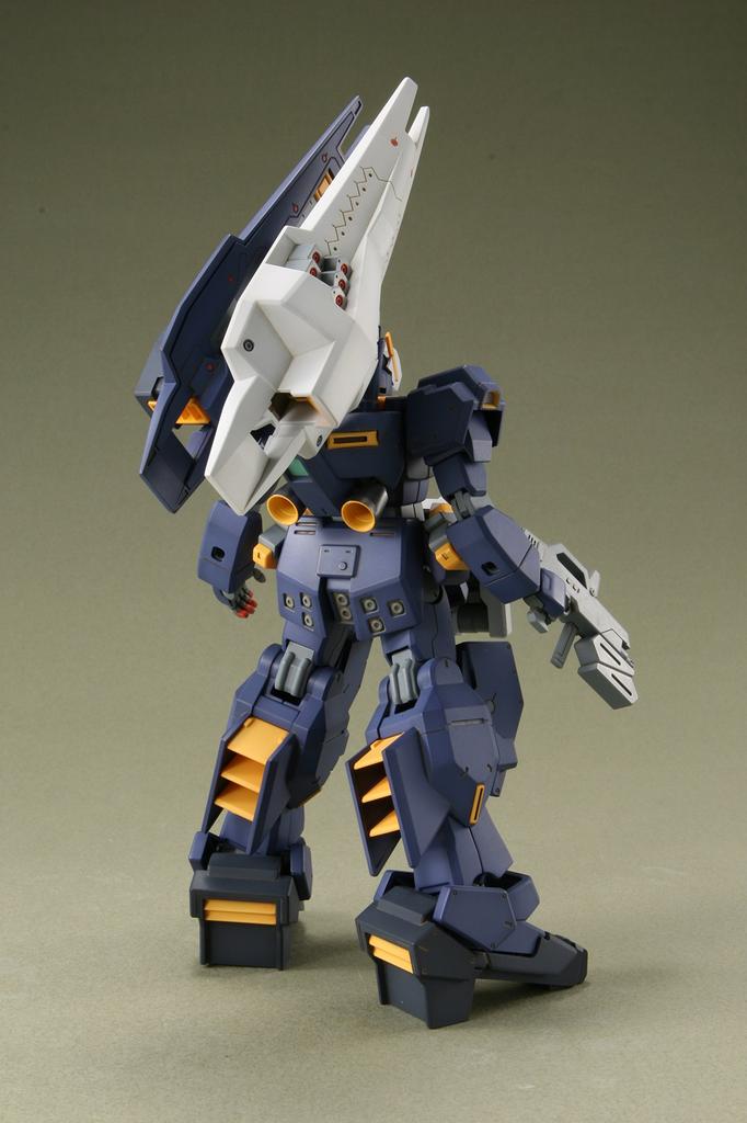 HGUC Advanced Hazel OF Z Under the Flag of the Plastic Model 1/144 (ADVANCE Titans)