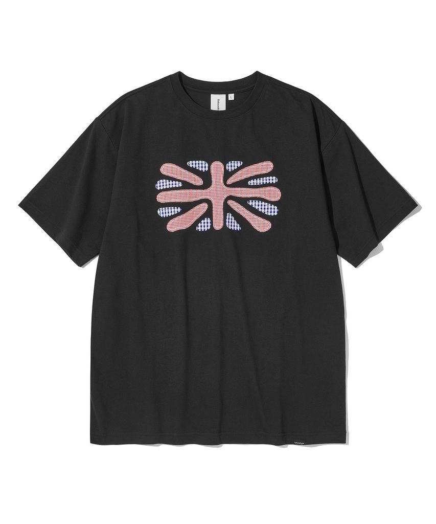 URBANDTYPE Union Jack Applique T-Shirt_Black