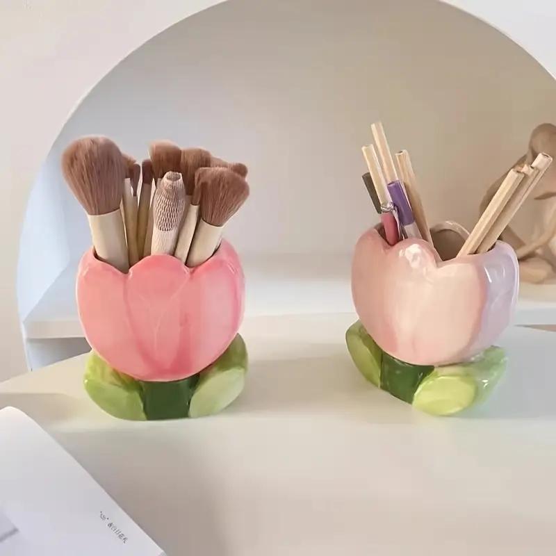 Fashion Creative Tulip Series Makeup Brush Storage Bucket Sweet Cute Flower Pen Holder Office Desktop Storage Accessories Gift