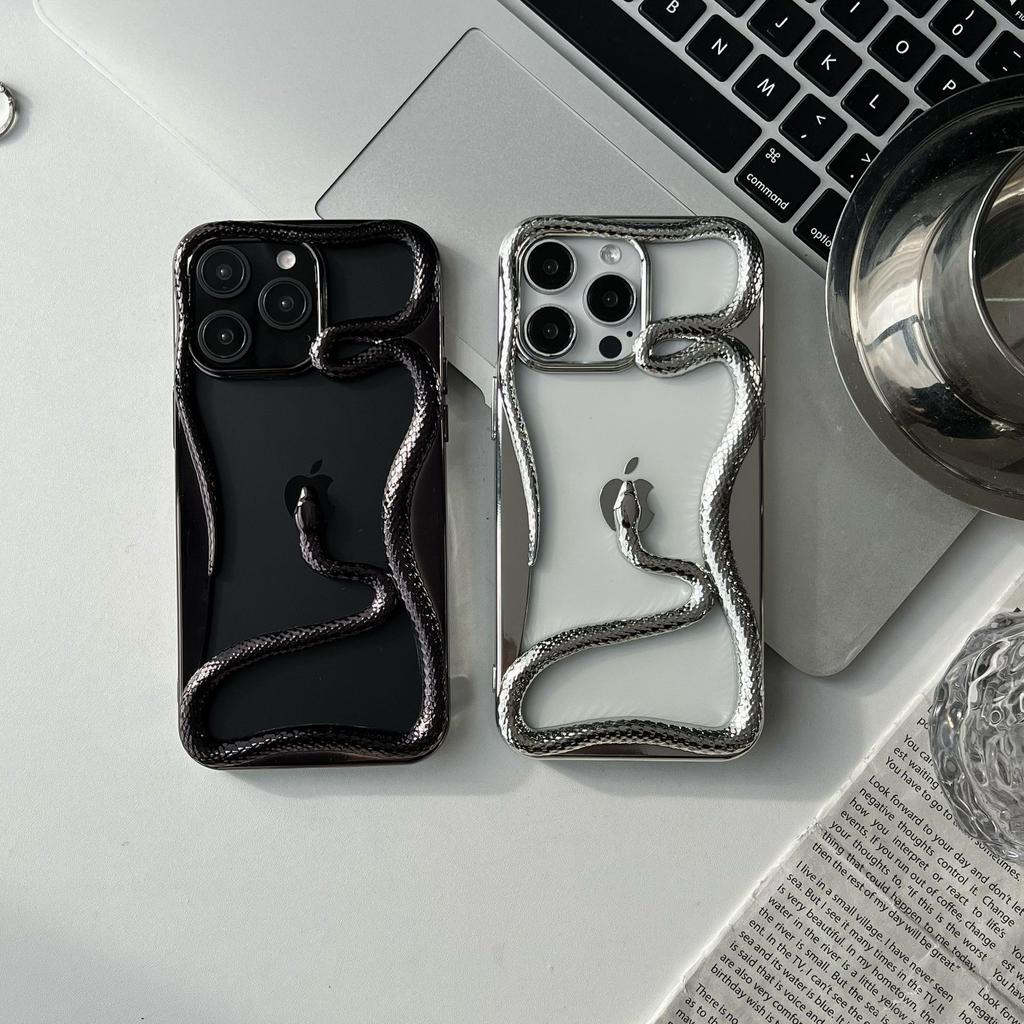 Electroplating hollow three-dimensional snake mobile phone case for Apple 16 trend 15/14/13 hollow 12/12PRO protective case