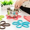 New Flower Shape PVC Anti-Slip Table Insulation Mat Heat Pad Kitchen Placemats