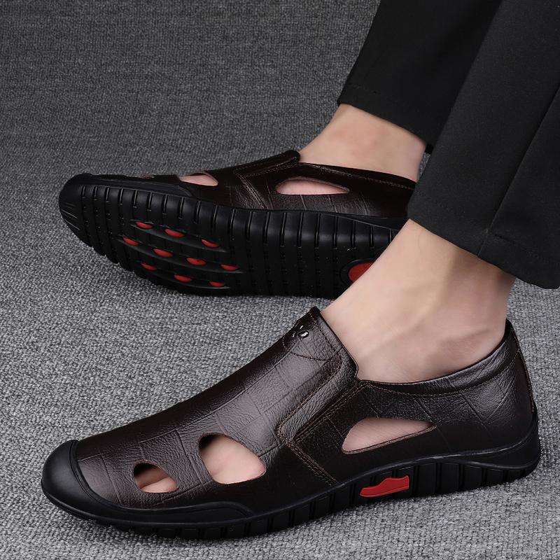 Fashion Summer Hot Selling Breathable Men's Sandals Beach Camping Shoes Hollowed Out Soft Soled Men's Leather Casual Shoes Anti Slip