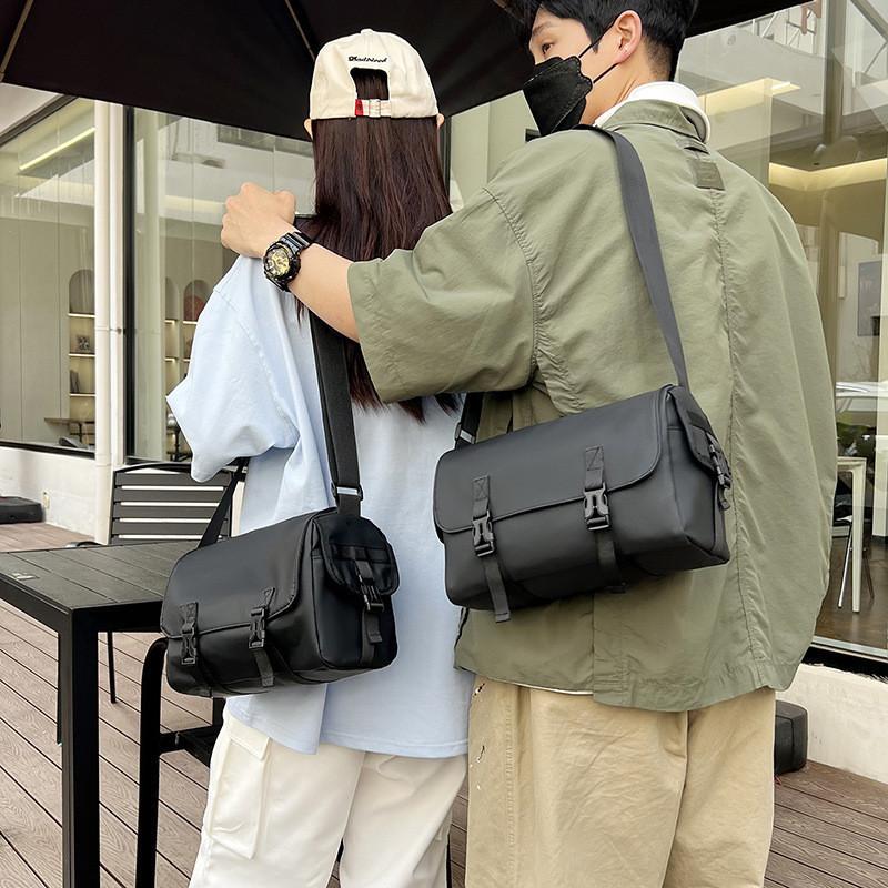 Large Capacity Stylish Black Messenger Bag For Men And Women Perfect For Travel And Fitness