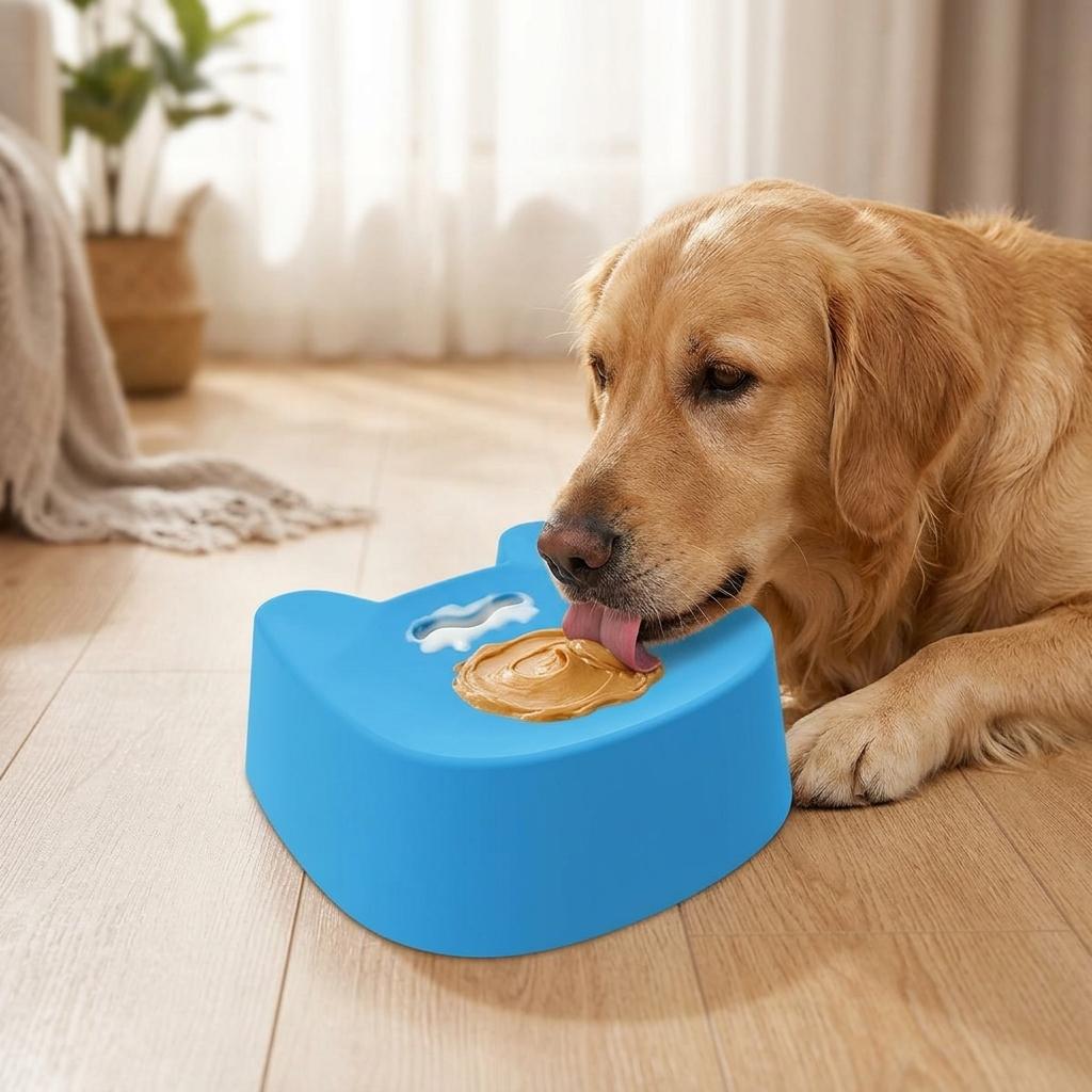 Pet Slow Feeder Lick Pad for Dogs and Cats Food Grade PP Anti-Choke Bowl with Maze Design