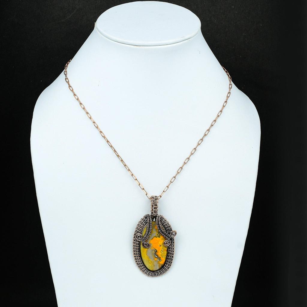 Кулон из яшмы «Шмель» с обмоткой из медной проволоки, кулон с драгоценным камнем, дизайнерский кулон ручной работы, медные украшения, подарок для нее, украшения из яшмы для мамы