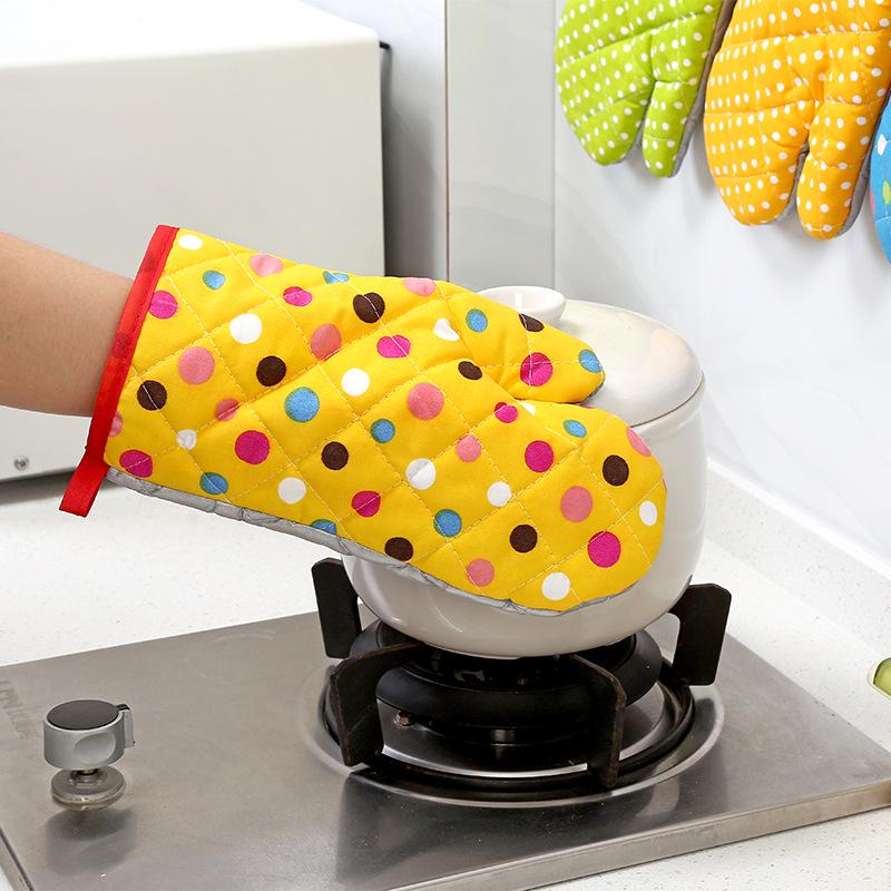 Thick Heat Insulation Microwave Oven Special Baking Gloves Kitchen Non-slip, High Temperature and Heat
