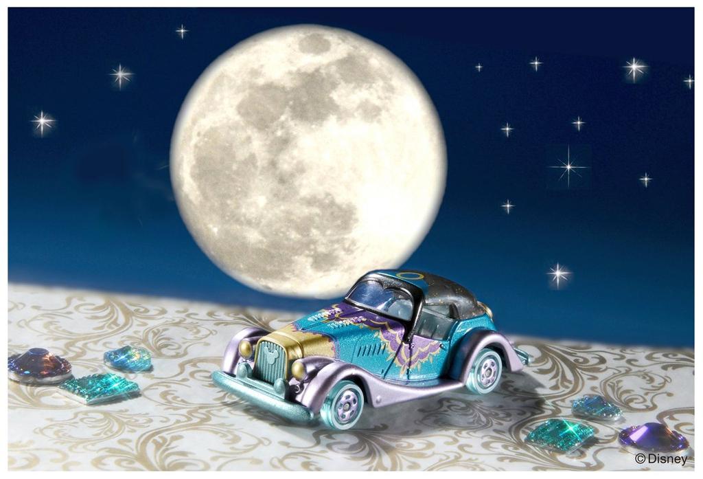 Tomica Disney Motors Dream Star Принцесса Жасмин DM-19