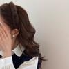 Зимний и Осенний Бархатный Ободок для Волос с Бусинами и Высоким Бантом, с Пушистой Щетиной - Универсальный Ободок, Подходящий к Любому Стилю, Излучающий Элегантность.