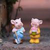 Planter Pig Decoration 2PCS Micro Landscape Ornaments, Mini Figurines, Durable Outdoor Miniatures Resin Waterproof for Potted Plant Landscaping